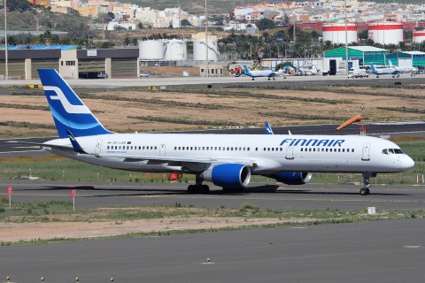 OH-LBR - 757-2Q8(WL) - Finnair - LPA - 19-02-2011b