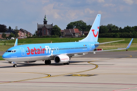 OO-JBG - 737-8K5(WL) - JetairFly - CRL - 01-07-2011