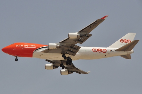 OO-THA - 747-4HAF(ER) - TNT Airways - DXB - 03-04-2011