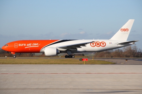 OO-TSC - 777-FHT - TNT Airways - LGG - 09-12-2011
