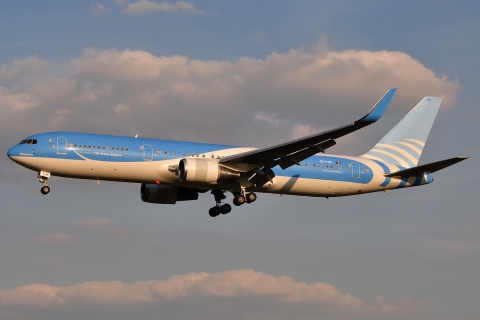 OO-TUC - 767-341(ER) - JetairFly - BRU - 04-05-2011