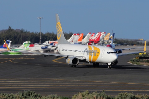 OY-PSE - 737-8Q8(WL) - Primera Air Scandinavia - LPA - 19-02-2011b