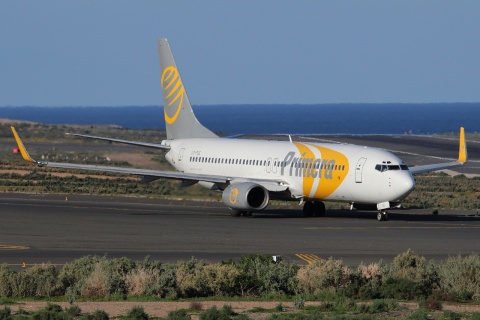OY-PSE - 737-8Q8(WL) - Primera Air Scandinavia - LPA - 19-02-2011c