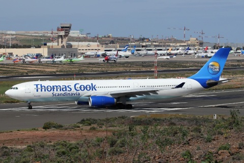 OY-VKI - A330-343 - Thomas Cook Airlines Scandinavia - LPA - 19-02-2011b