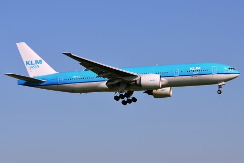 PH-BQL - 777-206(ER) - KLM Royal Dutch Airlines - AMS - 04-07-2011