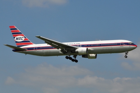 PH-MCL - 767-31A(ER) - Martinair Holland - AMS - 04-07-2011