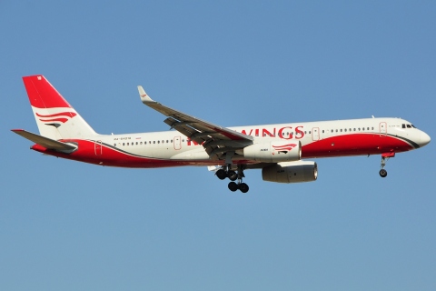 RA-64019 - Tu-204- - Red Wings - AYT - 28-08-2011