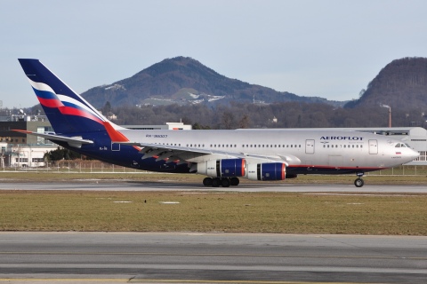 RA-96007 - Ilyushin Il-96-300 - Aeroflot _ Russian Airlines - SZG - 09-01-2011b