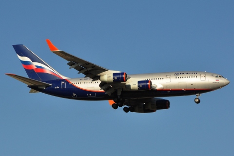 RA-96010 - Ilyushin Il-96-300 - Aeroflot _ Russian Airlines - AYT - 26-08-2011