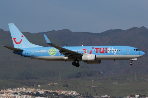 SE-DZV - 737-804(WL) - TUIFly Nordic - LPA - 19-02-2011