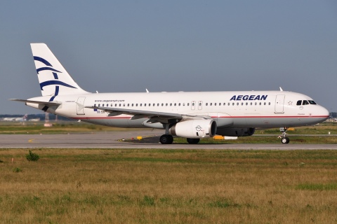 SX-DVU - A320-232 - Aegean Airlines - FRA - 27-06-2011