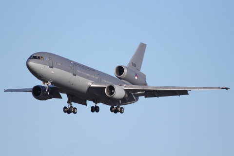T255 - DC-10 - Royal Netherlands Air Force - LGG - 09-12-2011c
