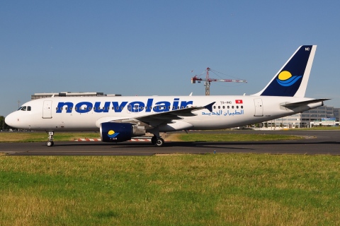 TC-INC - A320-214 - Nouvelair - CDG - 26-06-2011