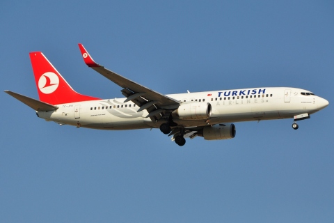 TC-JFK - 737-8F2(WL) - Turkish Airlines - AYT - 28-08-2011
