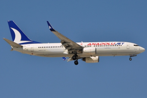 TC-JGN - 737-8F2(WL) - Anadolu Jet - AYT - 26-08-2011
