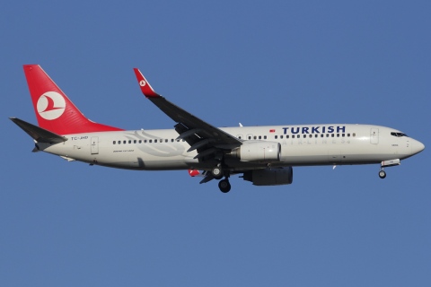 TC-JHD - 737-8F2(WL) - Turkish Airlines - AYT - 25-08-2011