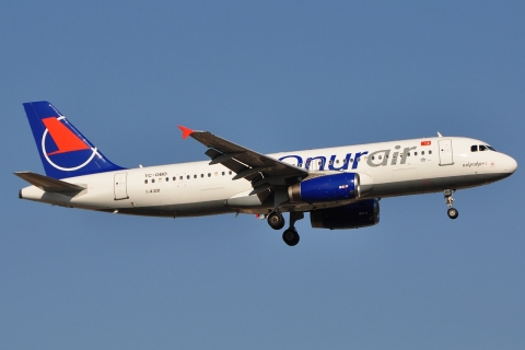 TC-OBD - A320-211 - Onur Air - AYT - 28-08-2011