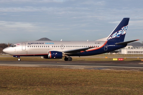 VP-BKT - 737-33R - Aeroflot Nord - SZG - 09-01-2011b