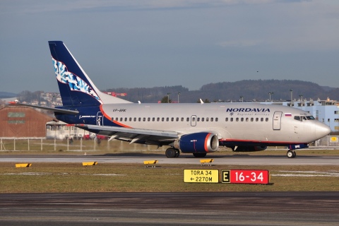 VP-BRK - 737-5Y0 - Nordavia - SZG - 09-01-2011