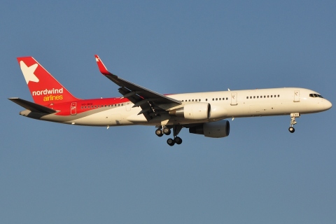 VQ-BKE - 757-231(WL) - Nordwind Airlines - AYT - 28-08-2011