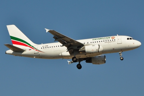 VQ-BMM - A319-112 - Tatarstan Airlines - AYT - 28-08-2011