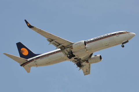 VT-JGP - 737-85R(WL) - Jet Airways - DXB - 07-04-2011
