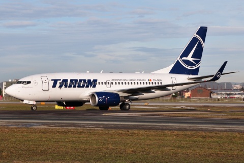 YR-BGH - 737-78J(WL) - Tarom - SZG - 09-01-2011