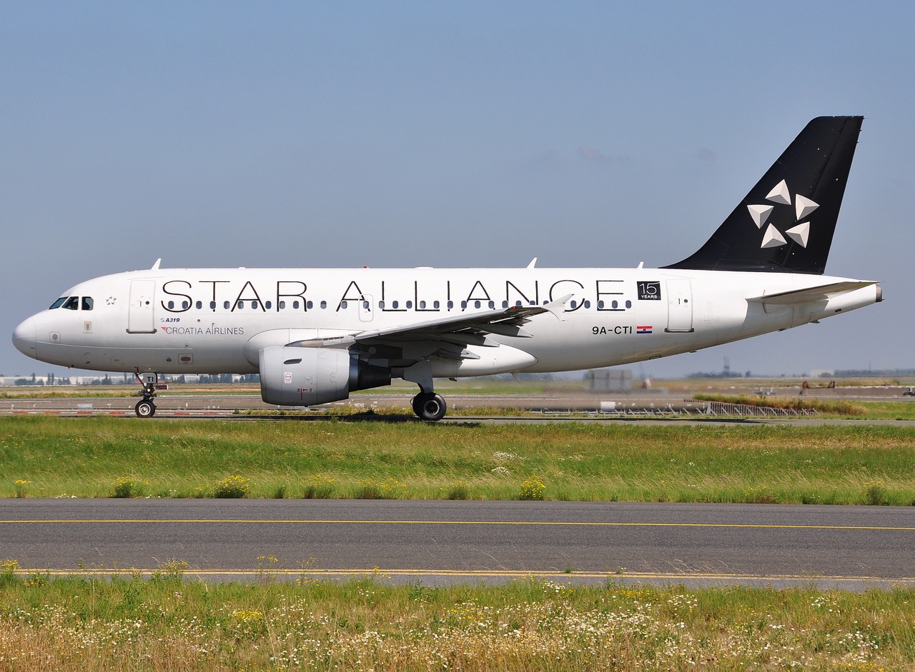 9A-CTI - A319-132 - Croatia Airlines - CDG - 10-08-2012