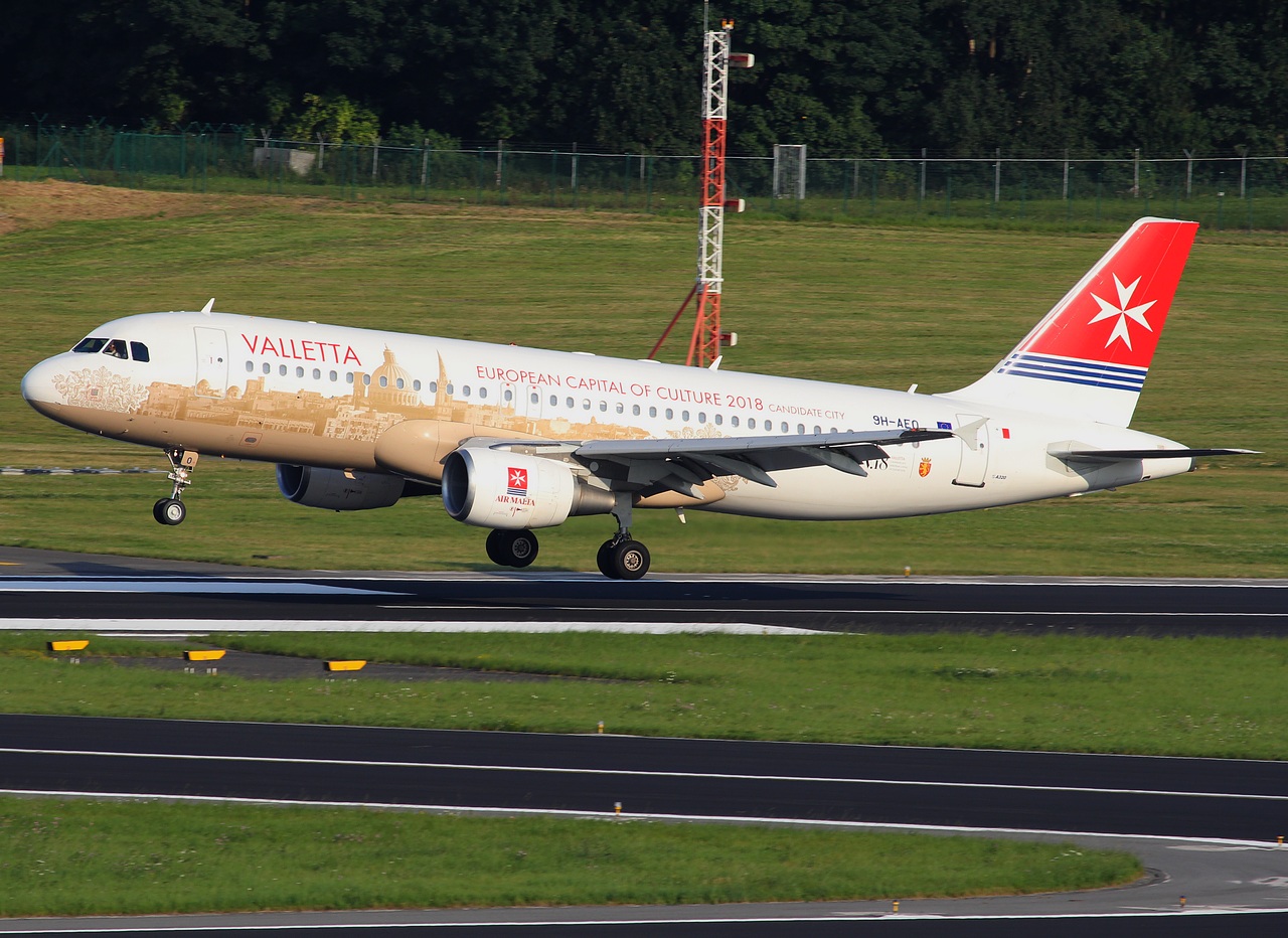 9H-AEO - A320-214 - Air Malta - BRU - 09-08-2012