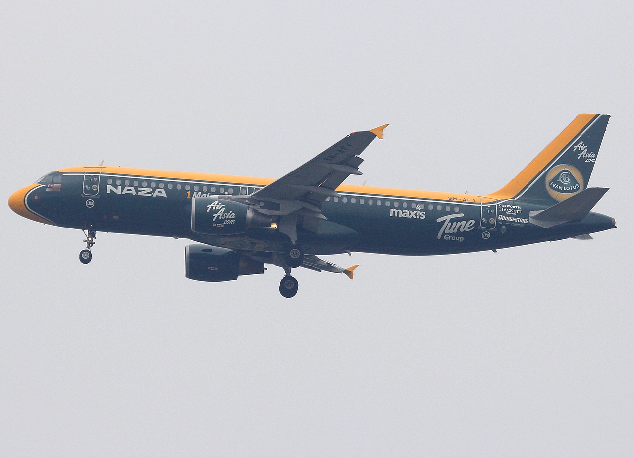 9M-AFY - A320-216 - AirAsia - BKK - 27-01-2012