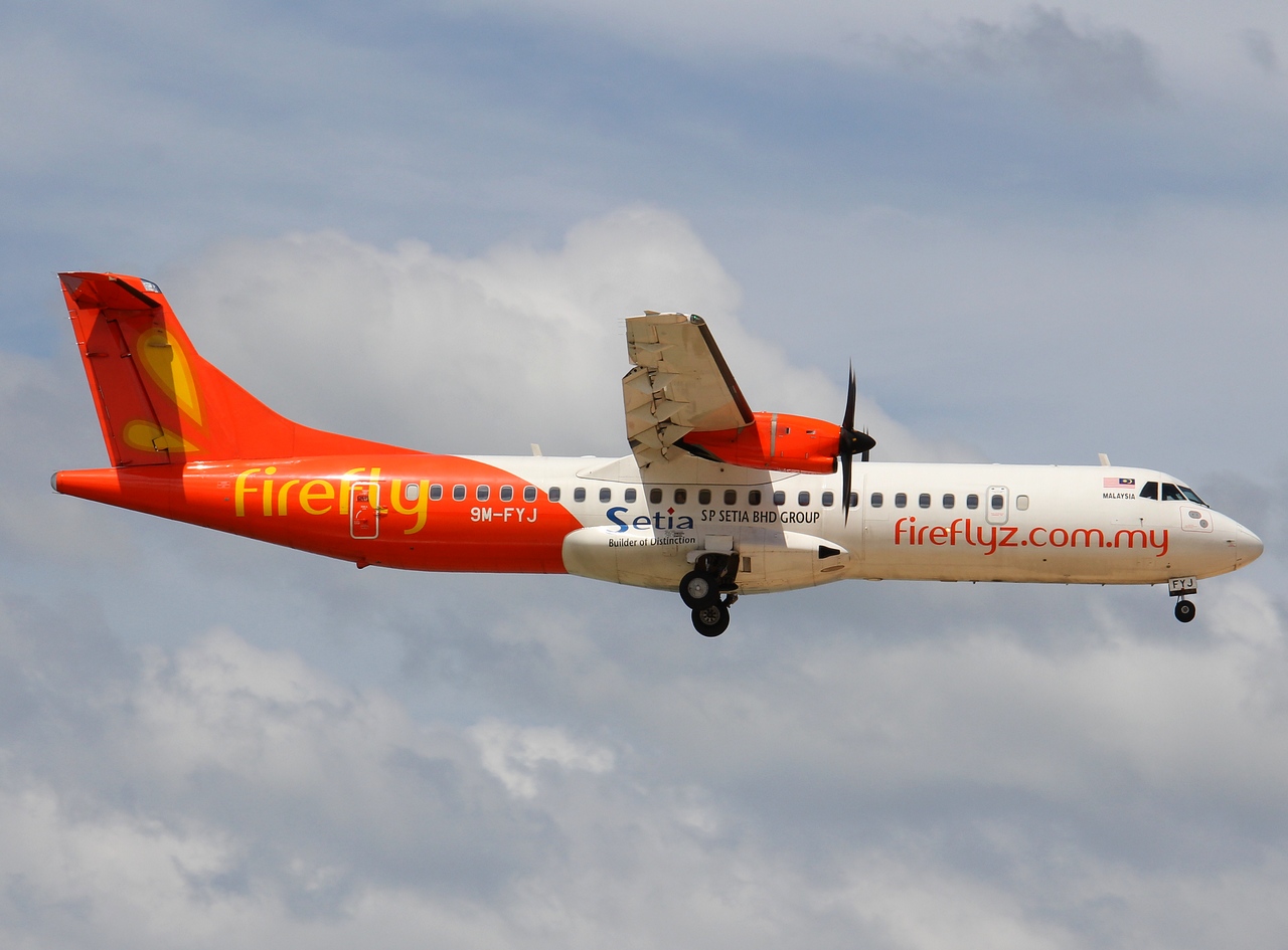 9M-FYJ - ATR 72-500 (72-212A)  - Firefly - HKT - 01-02-2012