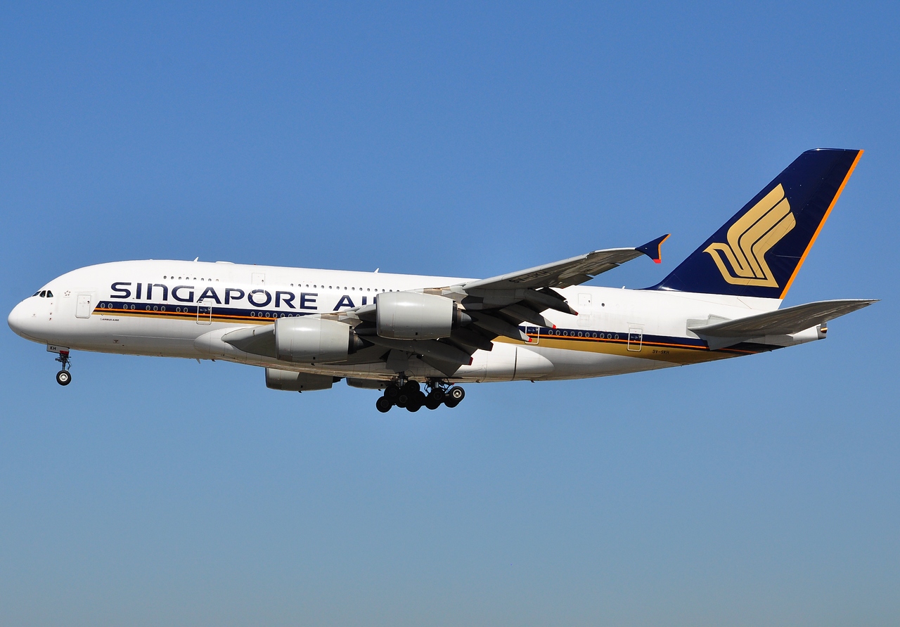 9V-SKH - A380-841 - Singapore Airlines - LAX - 08-03-2012