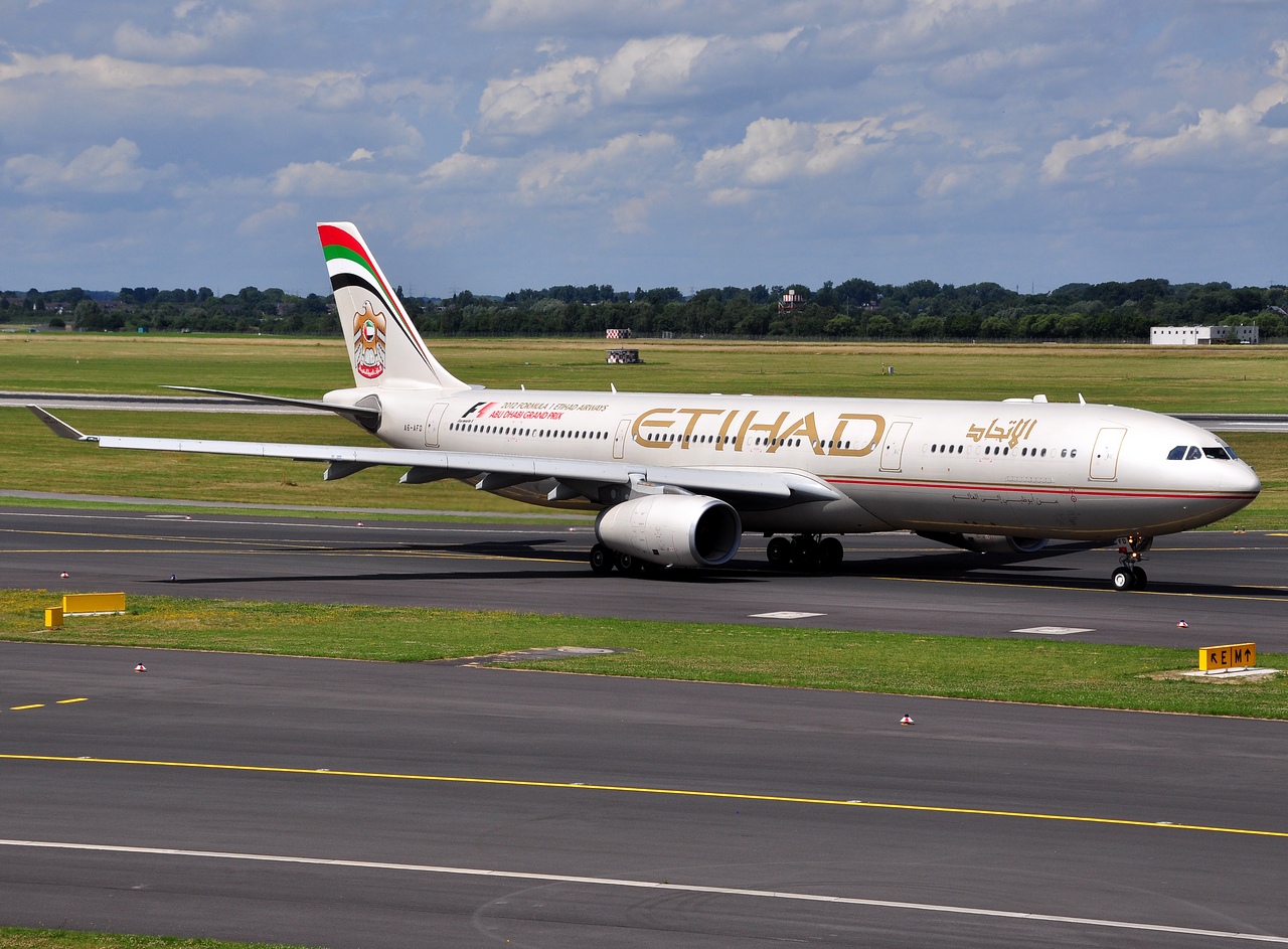 A6-AFD - A330-343 - Etihad Airways - DUS - 07-07-2012