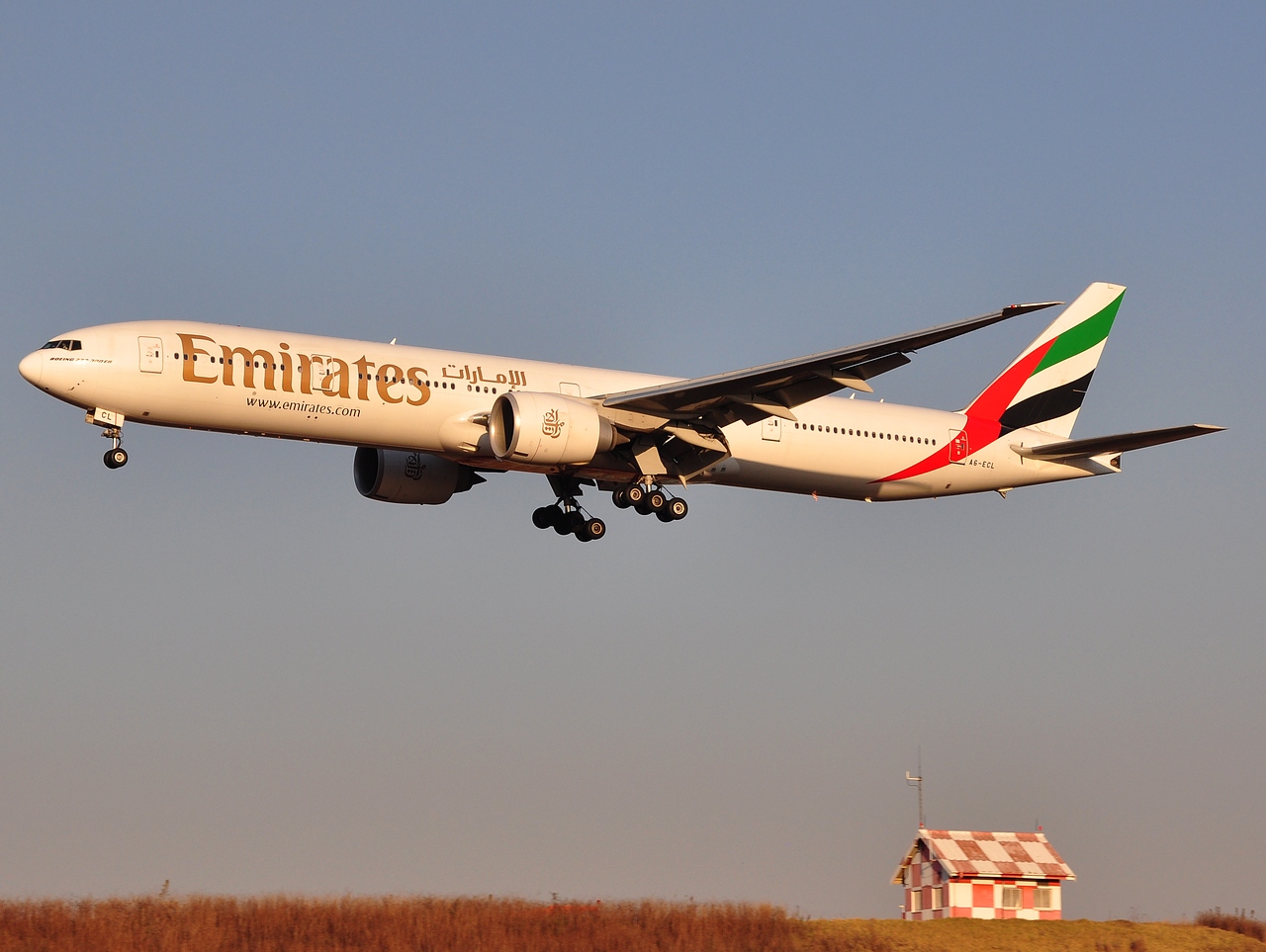 A6-ECL - 777-36N(ER) - Emirates - JNB - 25-05-2012