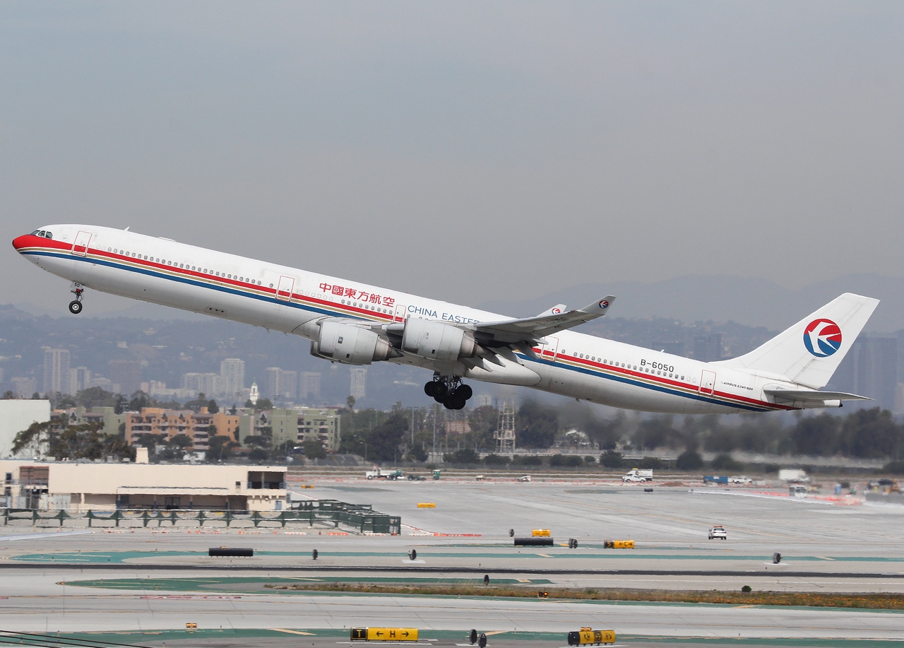 B-6050 - A340-642 - China Eastern Airlines - LAX - 10-03-2012c