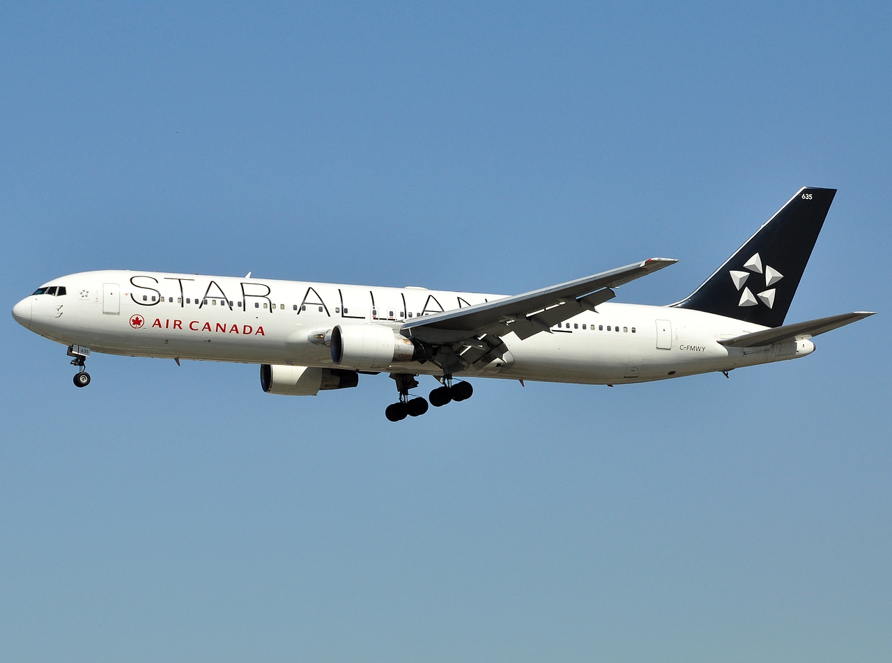 C-FMWY - 767-333(ER)(WL) - Air Canada - LAX - 08-03-2012
