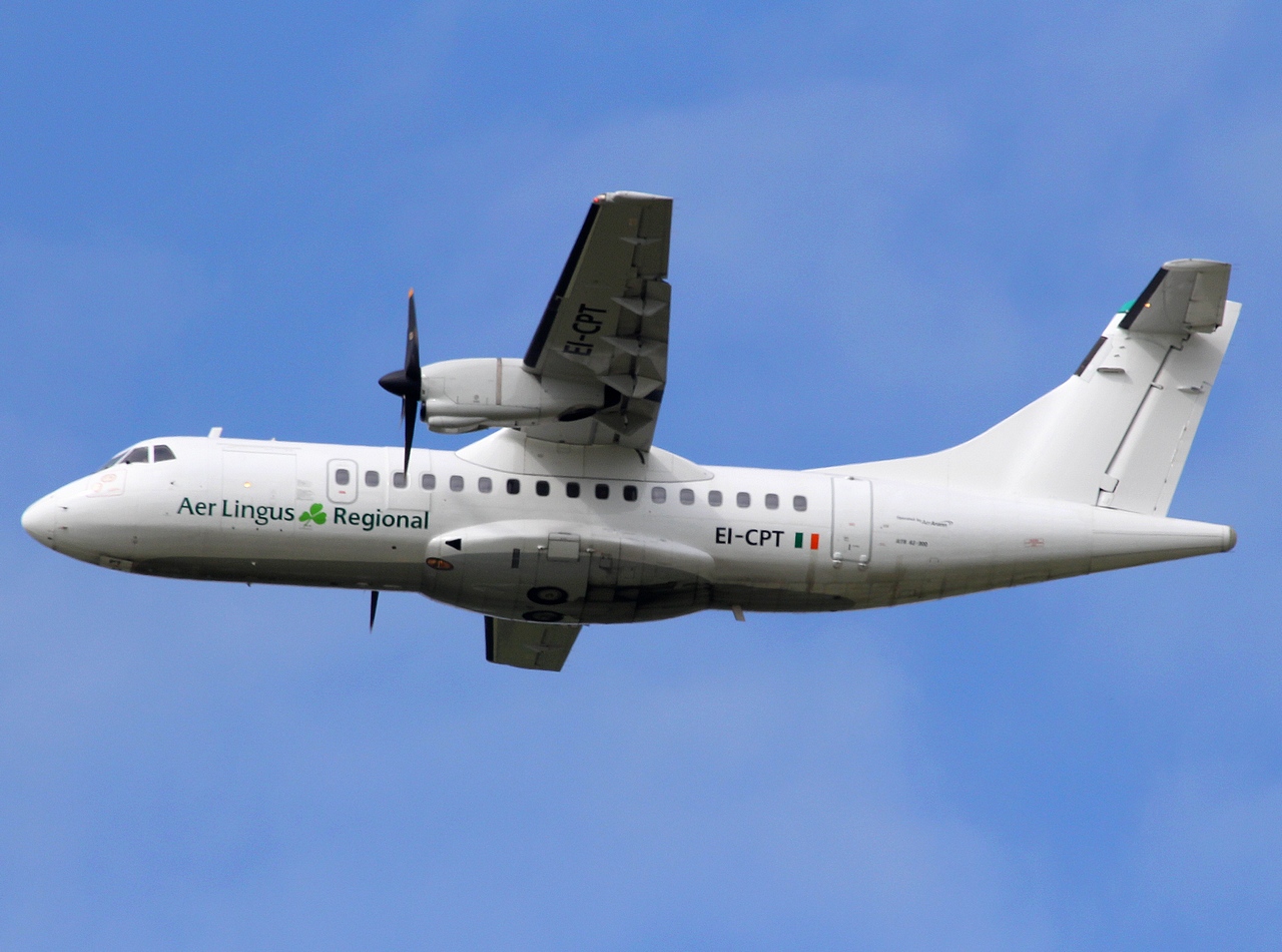 EI-CPT - ATR 42-300 - Aer Lingus Regional - MAN - 24-08-2012