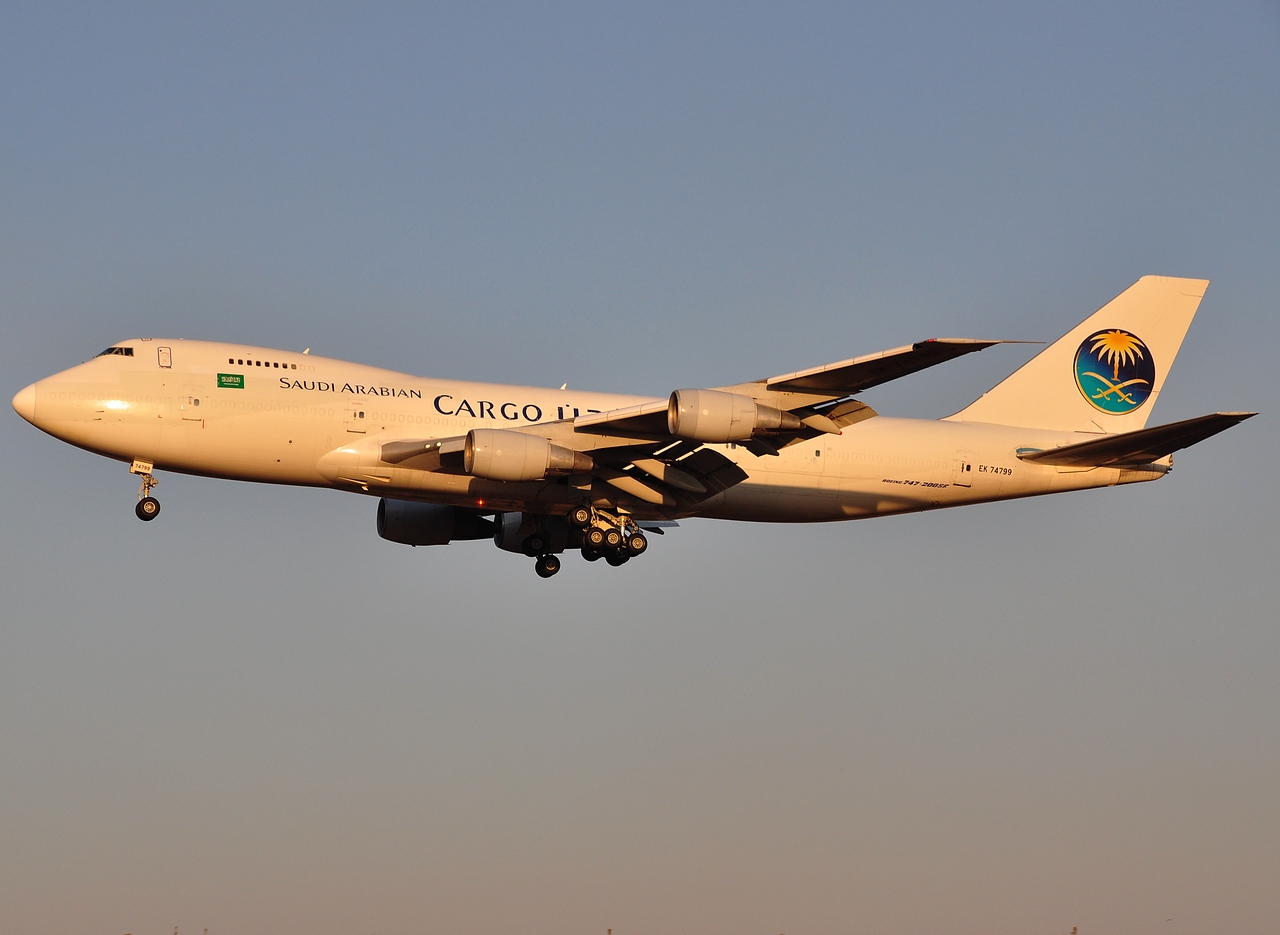 EK74799 - 747-281B - Saudi Arabian Airlines - JNB - 25-05-2012