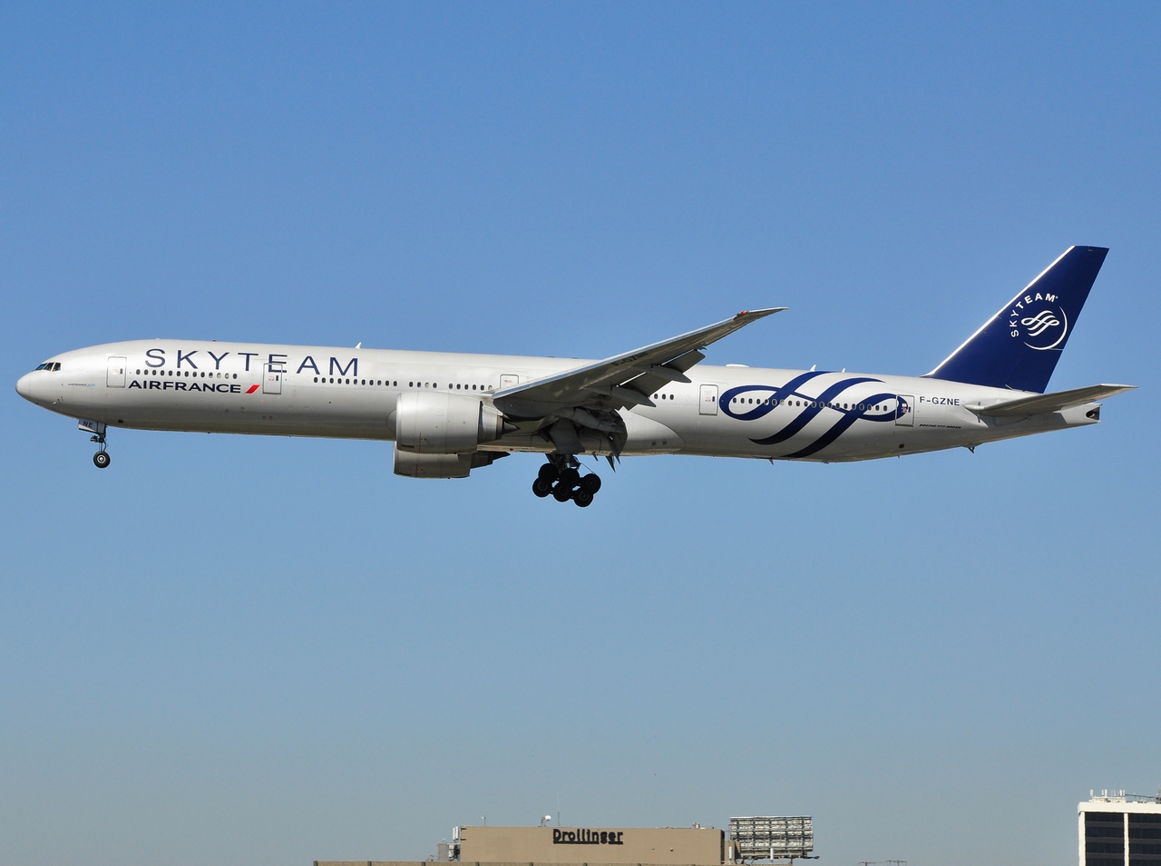 F-GZNE - 777-328(ER) - Air France - LAX - 08-03-2012