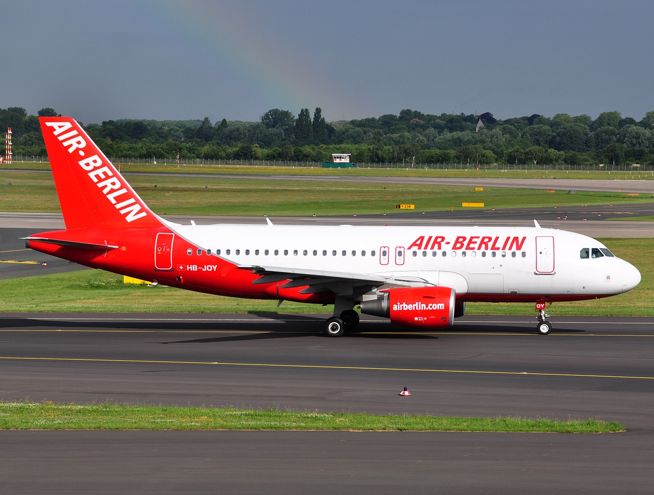 HB-JOY - A319-111 - Air Berlin - DUS - 07-07-2012
