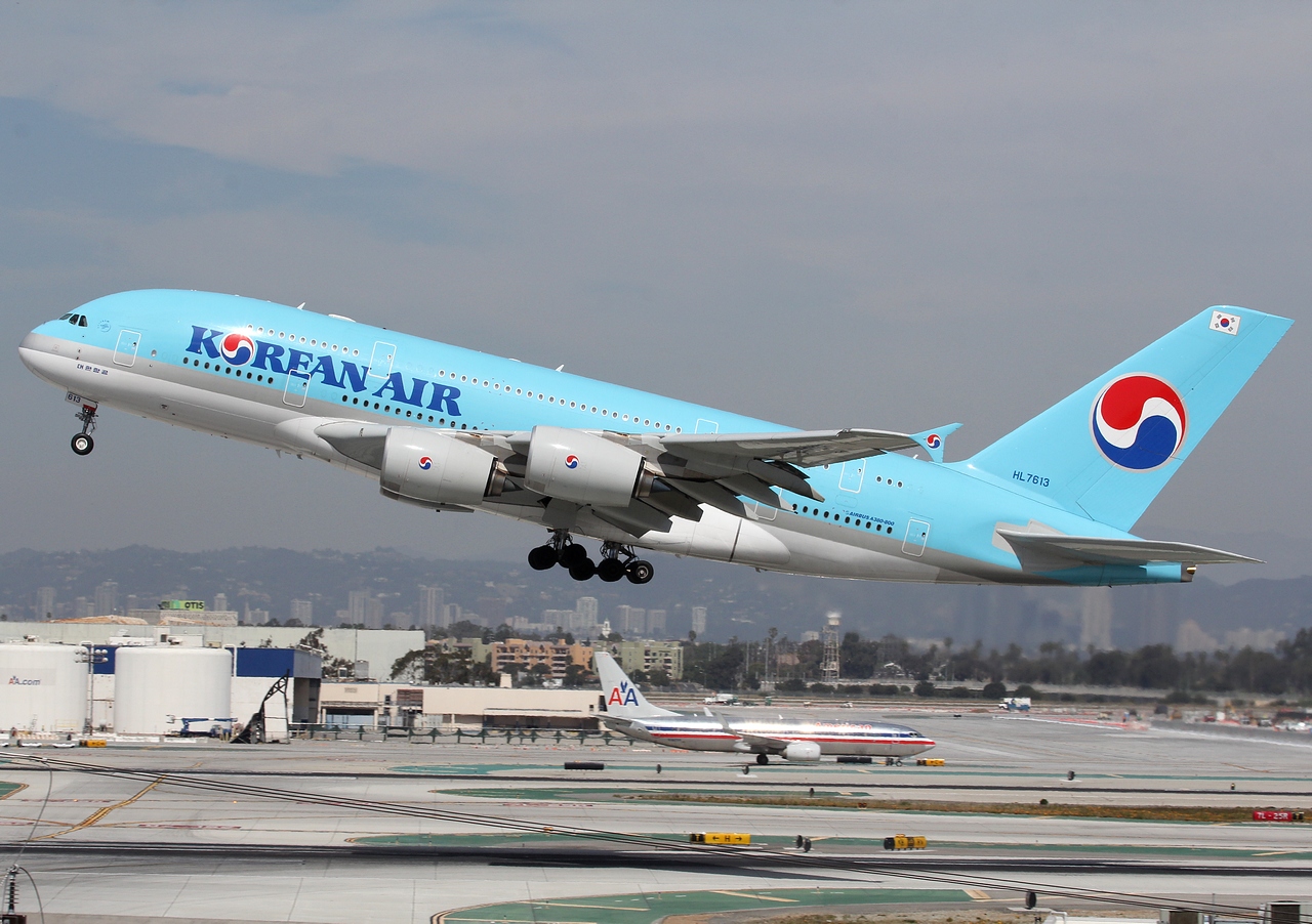 HL7613 - A380-861 - Korean Air Lines - LAX - 10-03-2012