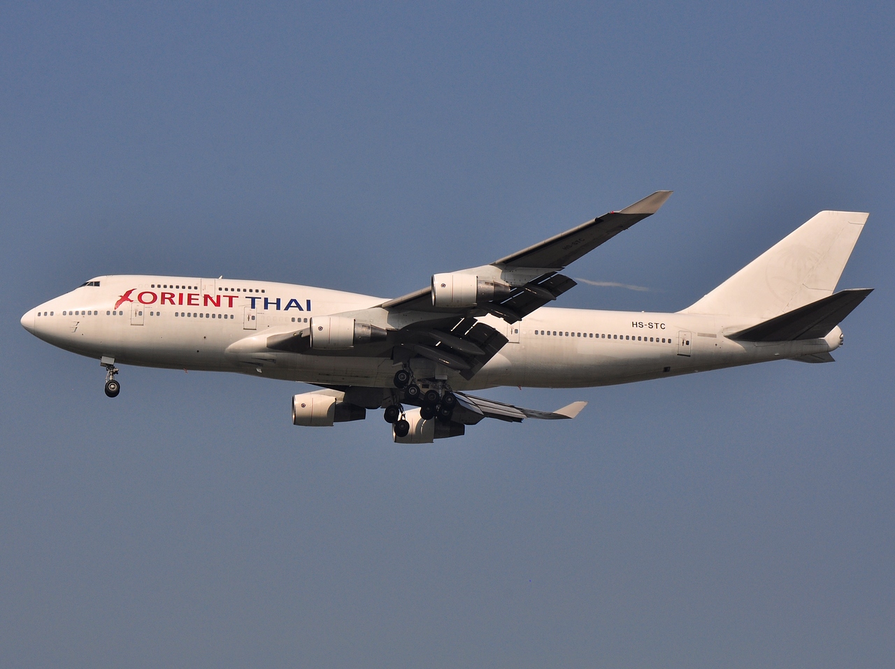 HS-STC - 747-412 - Orient Thai Airlines - BKK - 25-01-2012
