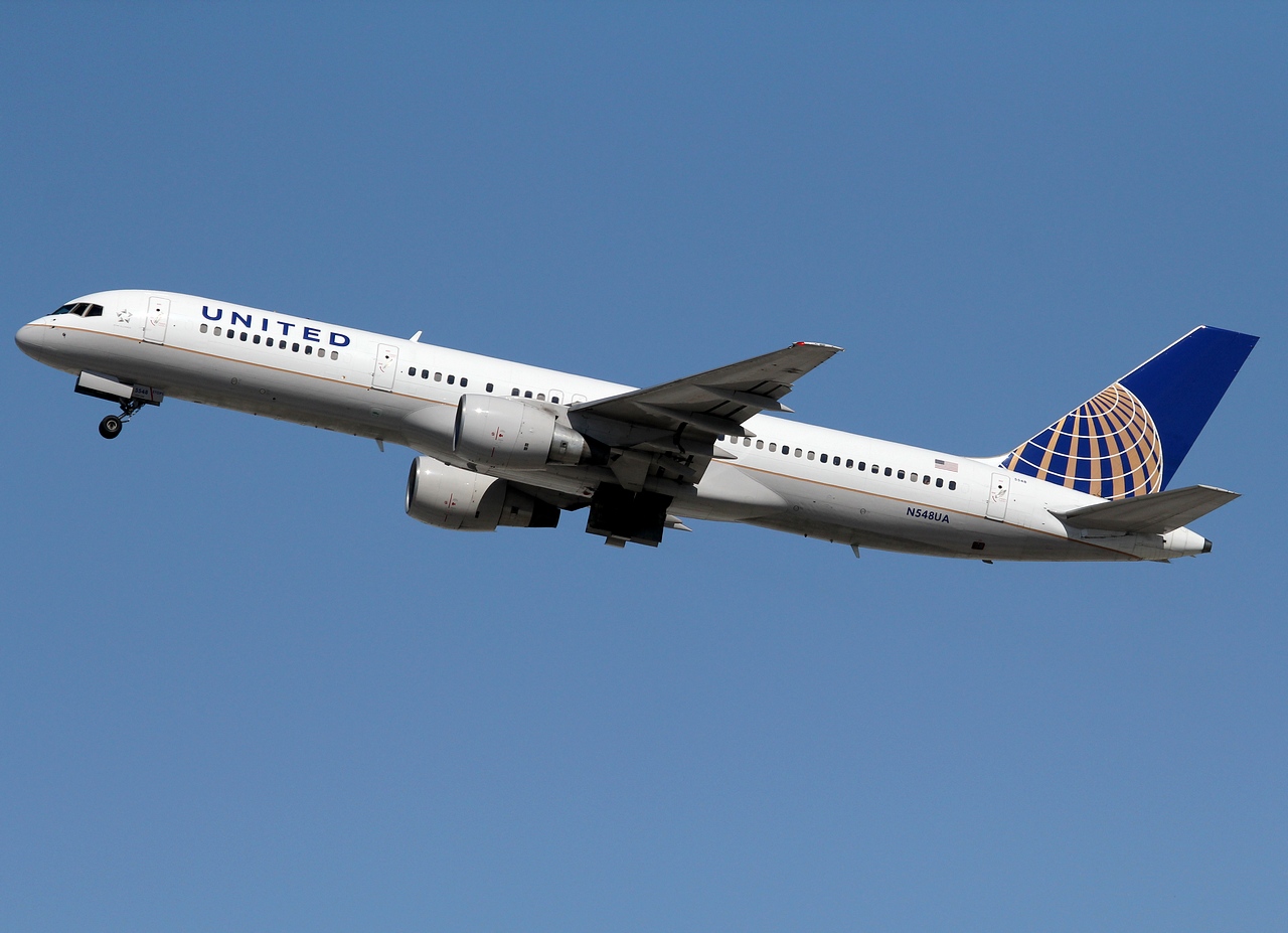 N548UA - 757-222 - United Airlines - LAX - 04-03-2012