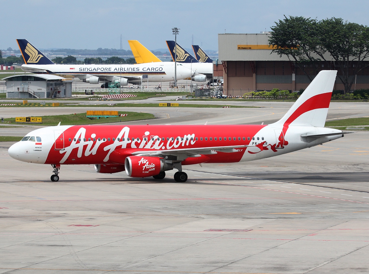 PK-AXR - A320-216 - Indonesia AirAsia - SIN - 31-01-2012