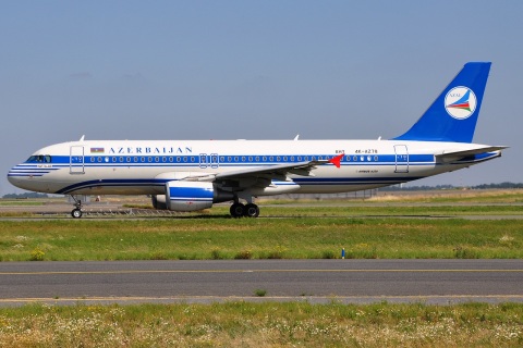 4K-AZ78 - A320-214 - AZAL Azerbaijan Airlines - CDG - 10-08-2012