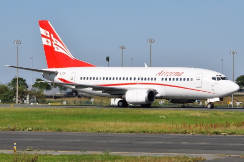 4L-TGI - 737-505 - Georgian Airways - CDG - 10-08-2012