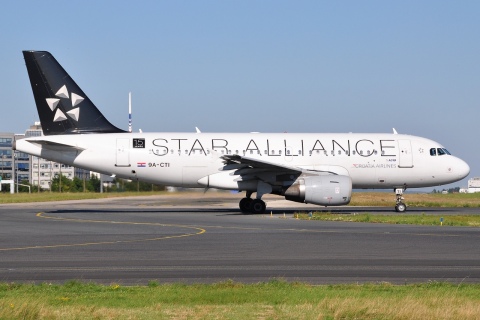 9A-CTI - A319-132 - Croatia Airlines - CDG - 10-08-2012b