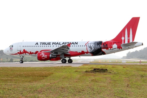 9M-AFO - A320-216 - AirAsia - HKT - 01-02-2012