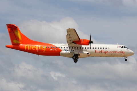 9M-FYJ - ATR 72-500 (72-212A)  - Firefly - HKT - 01-02-2012