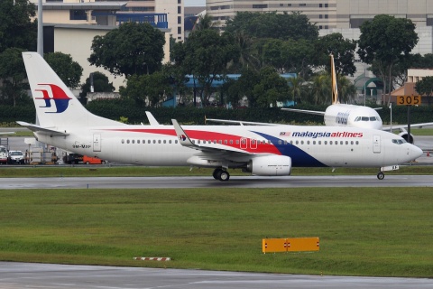 9M-MXF - 737-8H6(WL) - Malaysia Airlines - SIN - 31-01-2012